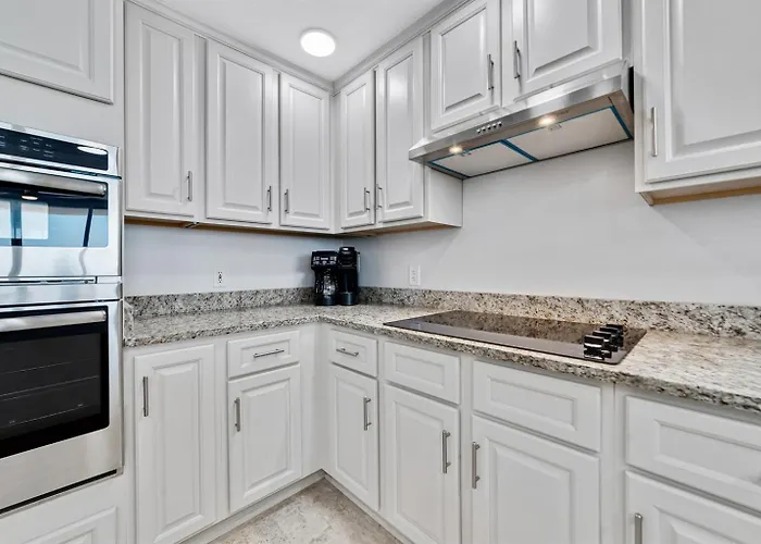 Bristol 2003-gorgeous Beachfront In Resort- 4bd45 Bath - Sleeps 13 Gulf Shores