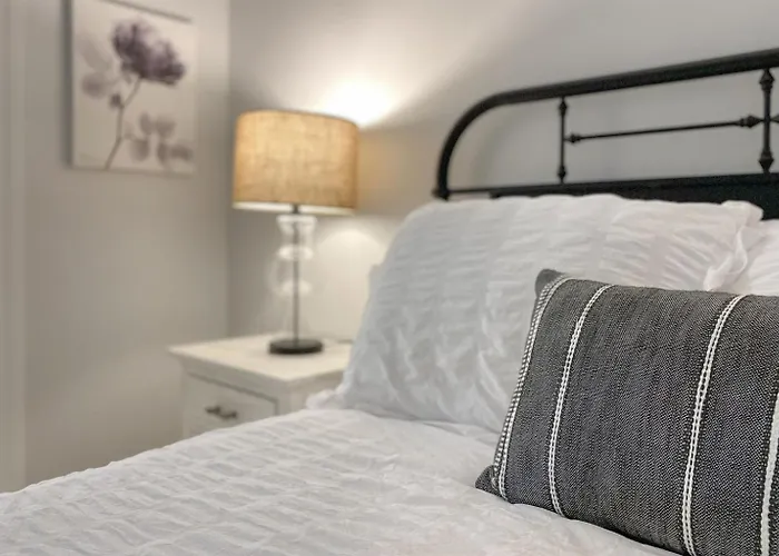 Apartment Bristol 2003-gorgeous Beachfront In Resort- 4bd45 Bath - Sleeps 13 *